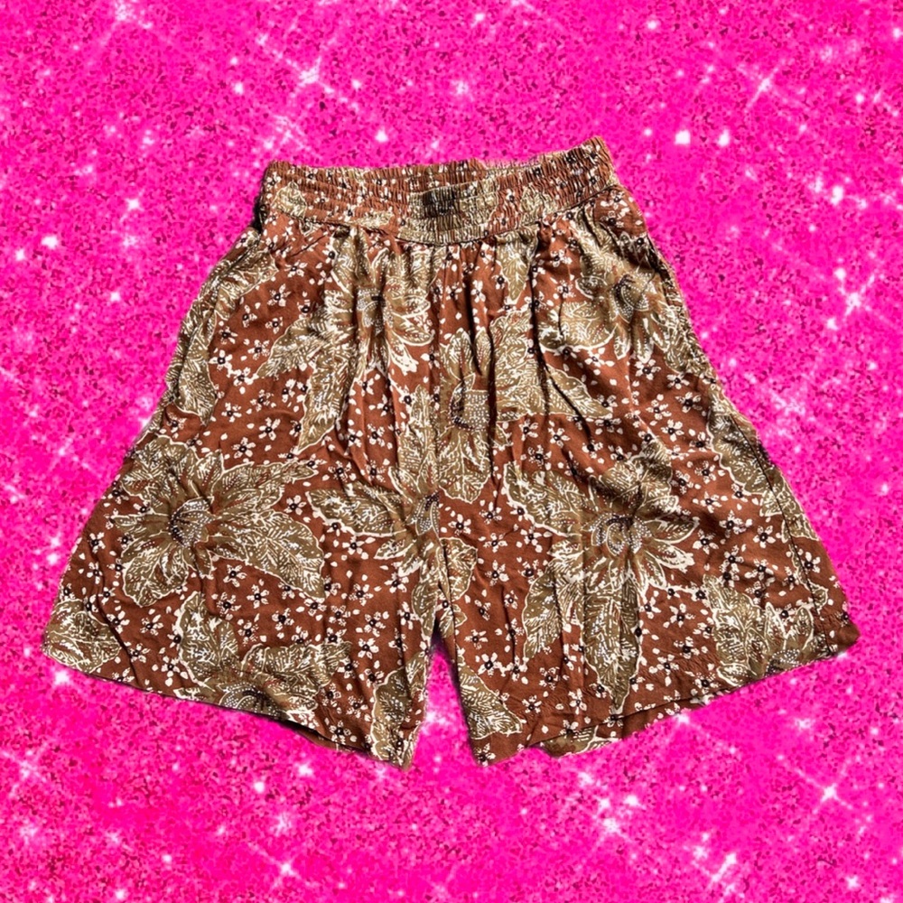 Vintage floral boho shorts ✨🍄‍🟫